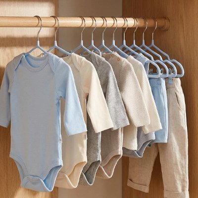 Cintre bébé