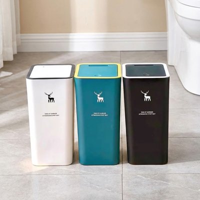 Poubelle salle de bain