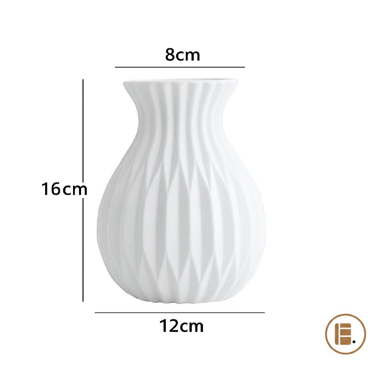 vase nervuré blanc céramique dimensions salon MinimalisteLab