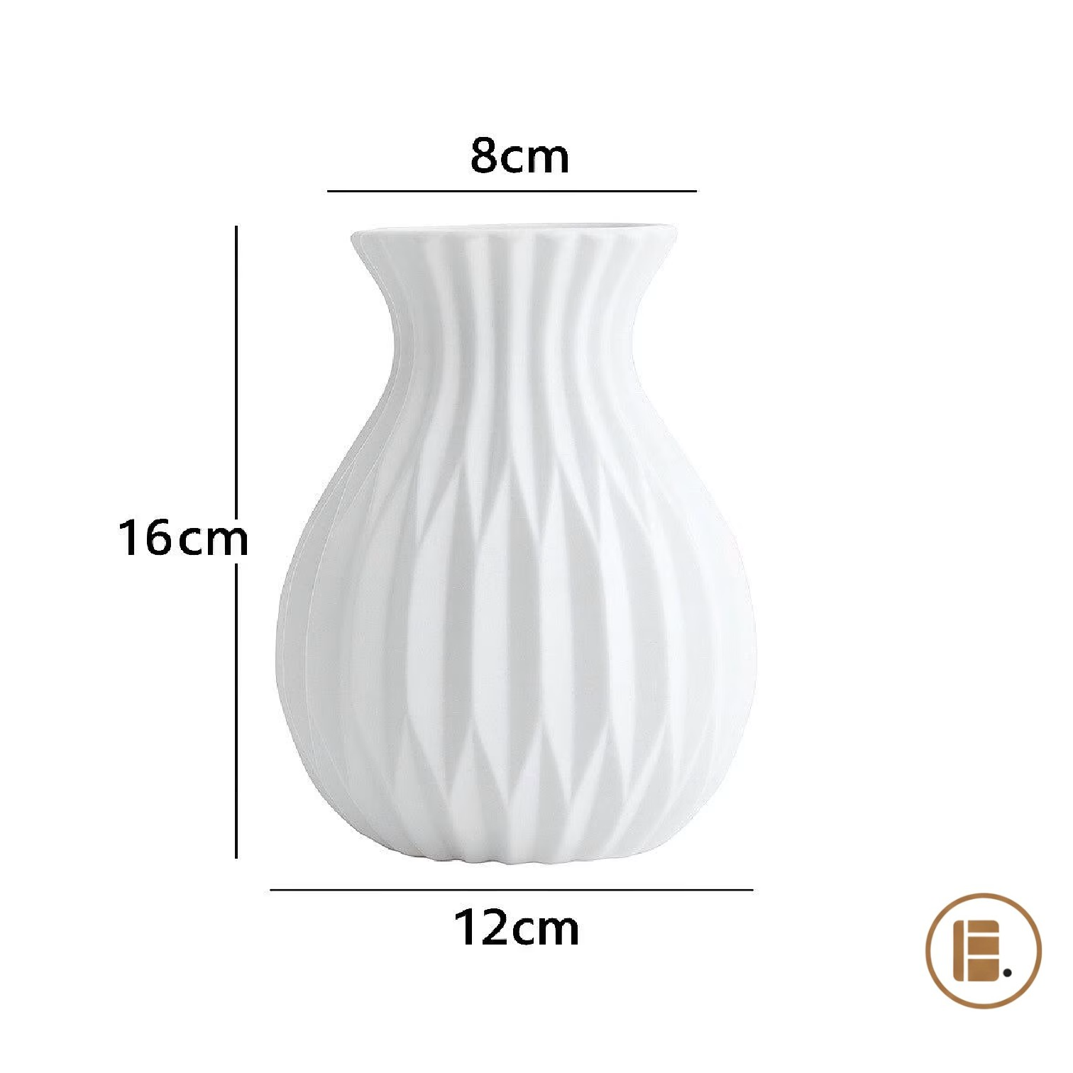 vase nervuré blanc céramique dimensions salon MinimalisteLab