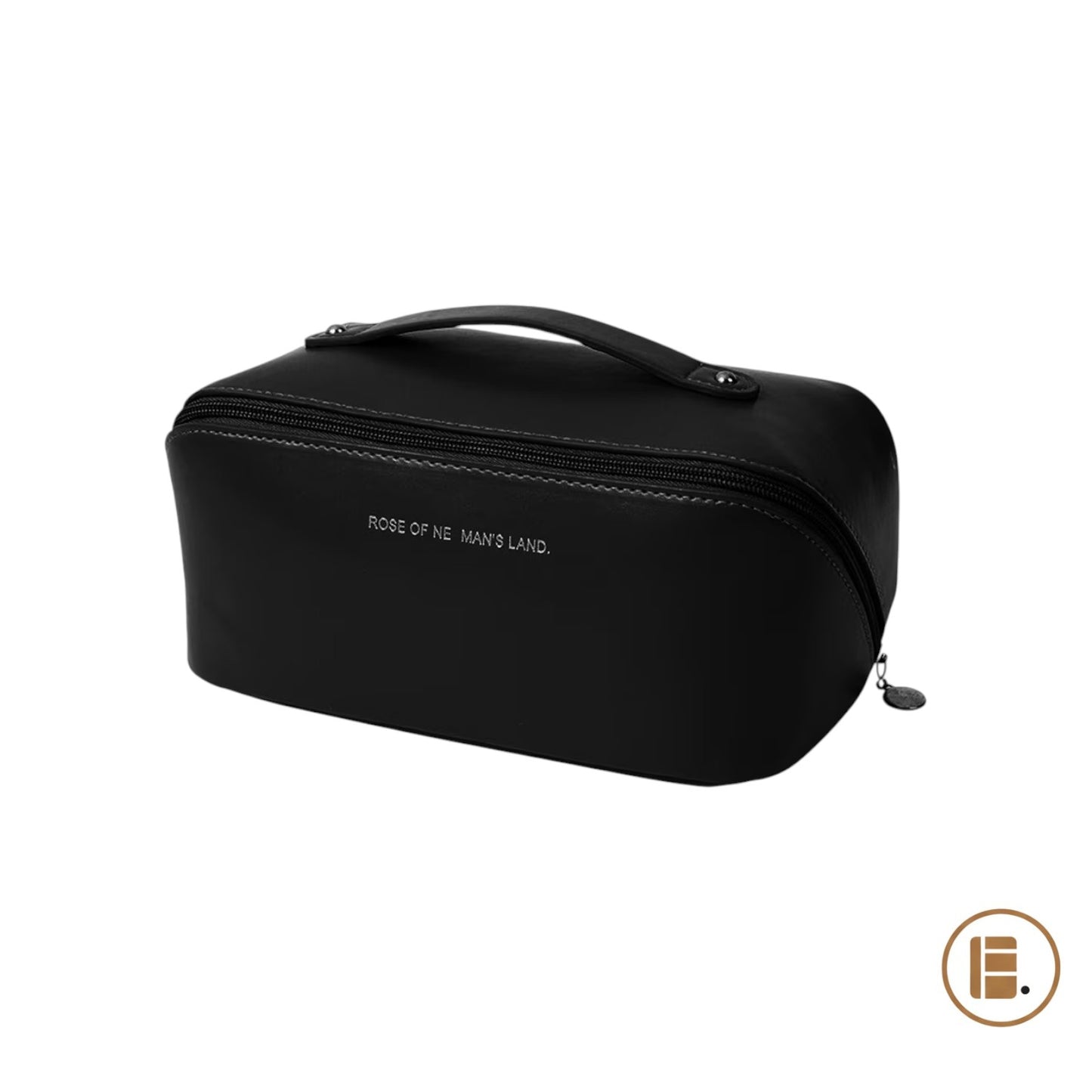 trousse de toilette femme élégance pratique fond blanc MinimalisteLab