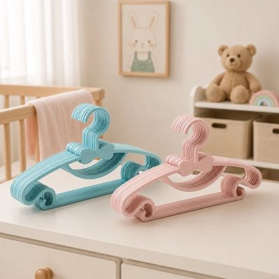 Cintre bébé​​