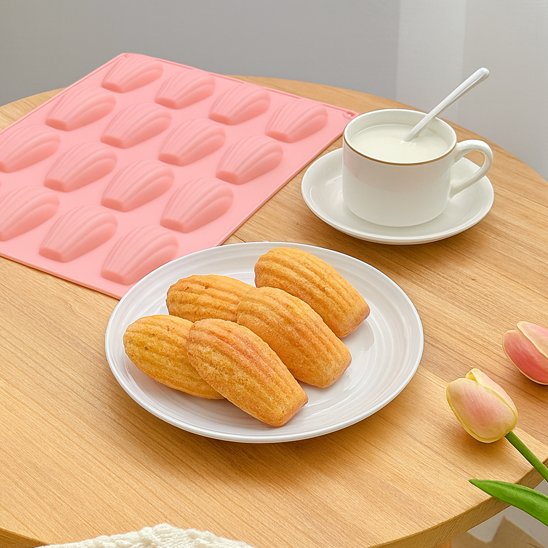 Moule à madeleine 