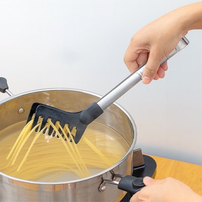 Pince de cuisine 