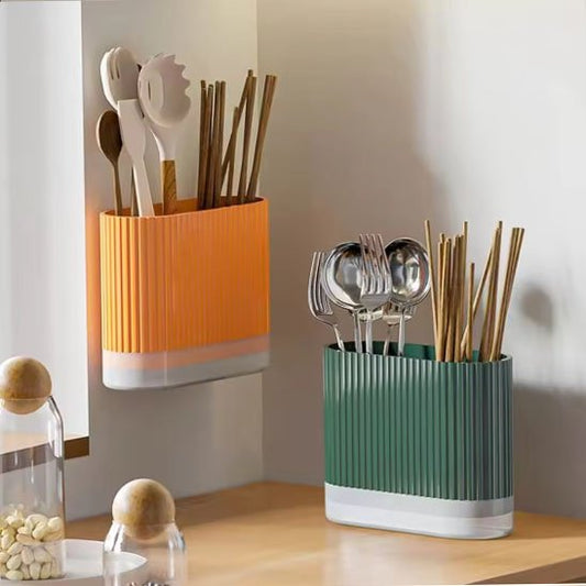 Pot ustensiles cuisine  