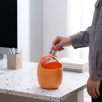 Poubelle de bureau