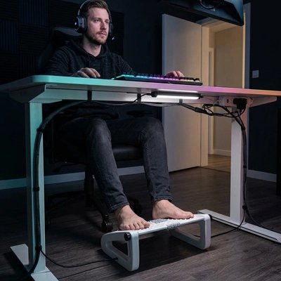 Repose pieds bureau
