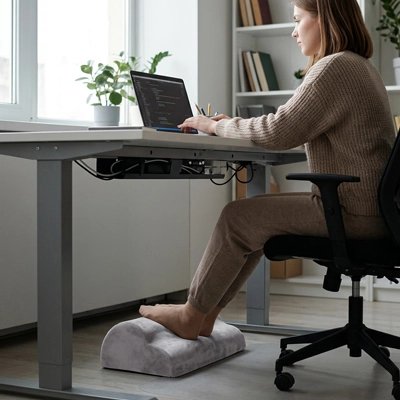 Repose pieds bureau